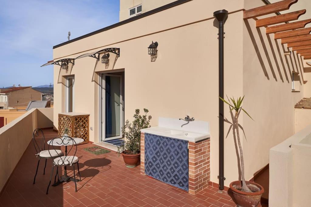 Cagliari, Oliveoyl Apt&terrace * Cagliari